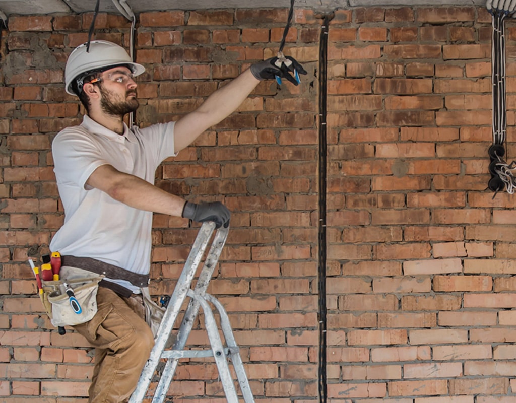 My Safety Buddy: Lone Worker Safety Man Down Alarm for Tradespeople My Safety Buddy: Lone Worker Safety Man Down Alarm for Tradespeople